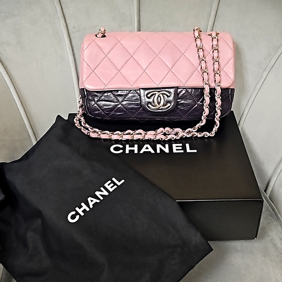 CHANEL Bicolor CC Chain Flap Bag Quilted Lambskin Pink and Eggplant Color - Picture 3 of 17